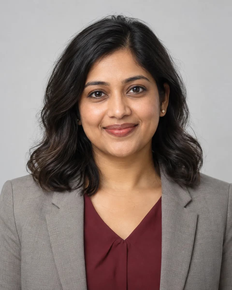 Portrait of Priya Nair, Localization Specialist at pixelpress